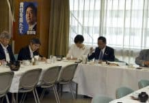 事務局次長として進行を担当「超電導リニア鉄道に関する特別委員会」、産休を推進する企業の方からお話を伺う「男性の育休『義務化』を目指す議員連盟」勉強会など