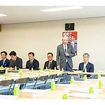 Embed Fantasy: 憲法研修会・対話集会等の開催促進を確認 | ニュース | 自由民主党 憲法改正実現本部