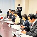 外務委員長としての329日間の任務を終えて