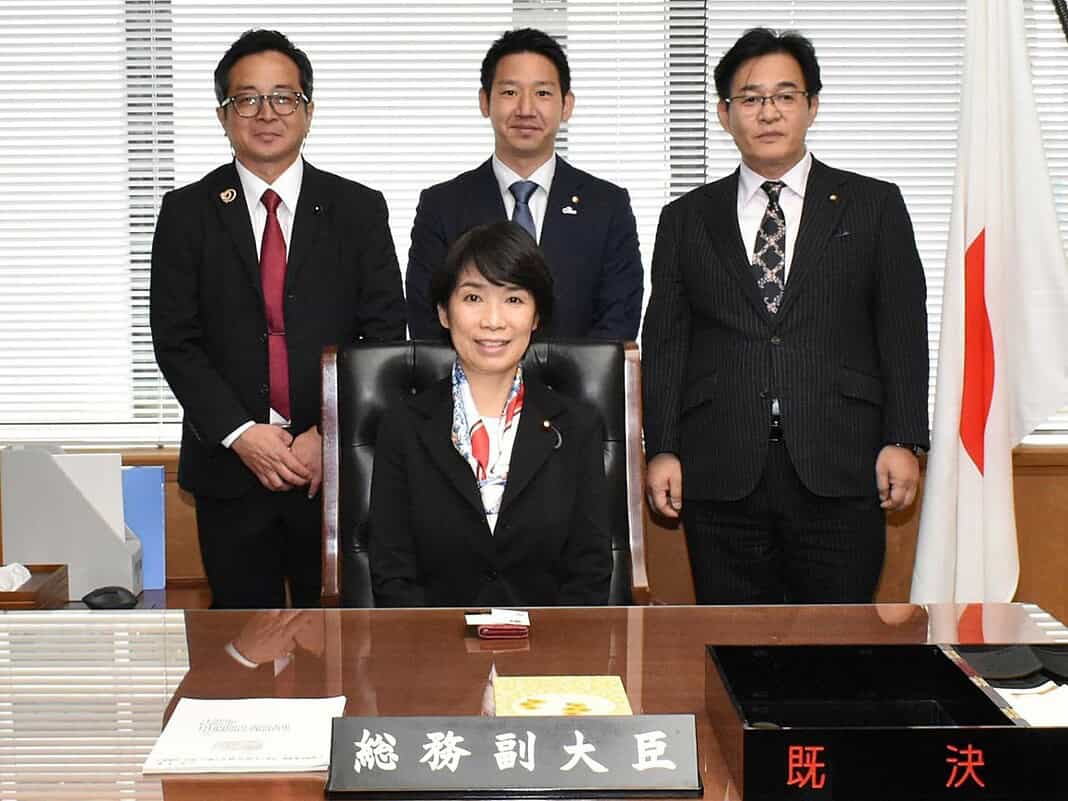 1280_cr572452393_2927235234151642_7117445540297128700_n