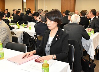 【自民党タクシー・ハイヤー議員連盟】令和8年度予算概算要求要望・経済対策・令和7年度補正予算説明と意見交換