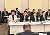 【自民党防衛施設問題に関する議員連盟】基地対策をめぐる要望と今後の推進方針の説明