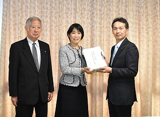 国税労働組合総連合の皆様による定員確保・機構充実・関係予算確保に関する要望