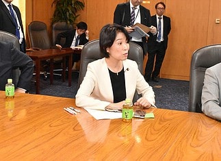 【リハビリテーションを考える議員連盟】上野厚労大臣・片山財務大臣へのリハビリテーション施策に関する要望活動
