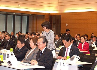 【国民医療を守る議員の会】診療報酬改定に関する日本医師会・厚労省の説明と地元関係者との意見交換