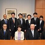 山梨県議会会派「自由民主党政風やまなし」の皆さまが来訪、今後の災害対策に向けた課題共有