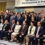 Embed Fantasy: 「安全なAI」枠組み、賛同30カ国と意見交換　行動計画を策定へ – 日本経済新聞